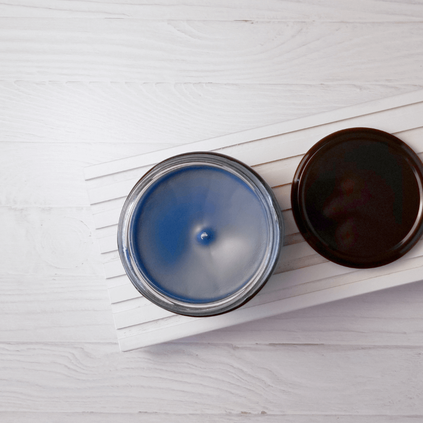 Top-down view of the Crisp Blue Jeans candle.